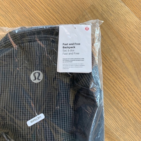 Lululemon Fast and Free Backpack 13L Spectra - Picture 11 of 11